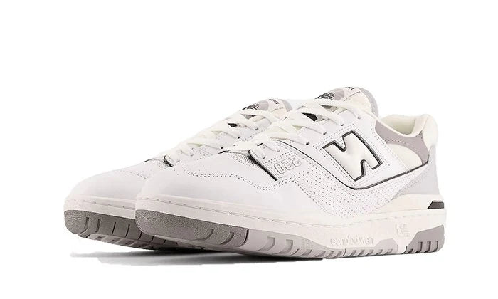 New Balance 550 Salt and Pepper