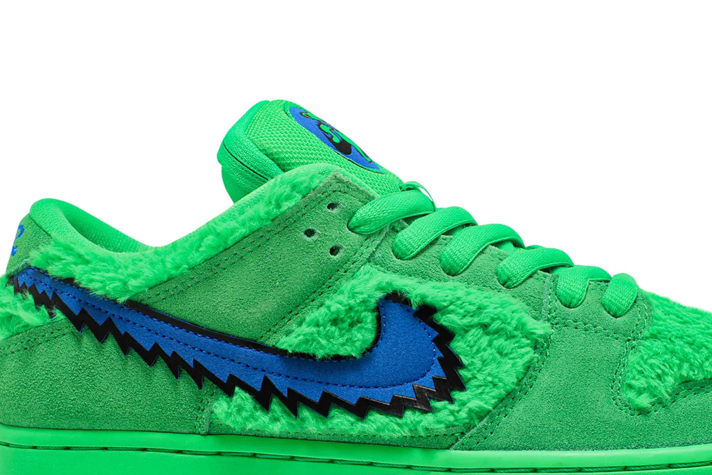 NIKE SB DUNK LOW X GRATEFUL DEAD ‘GREEN BEAR