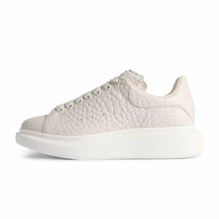 McQueen - Exaggerated-Sole Textured-Leather Sneakers - Neutrals
