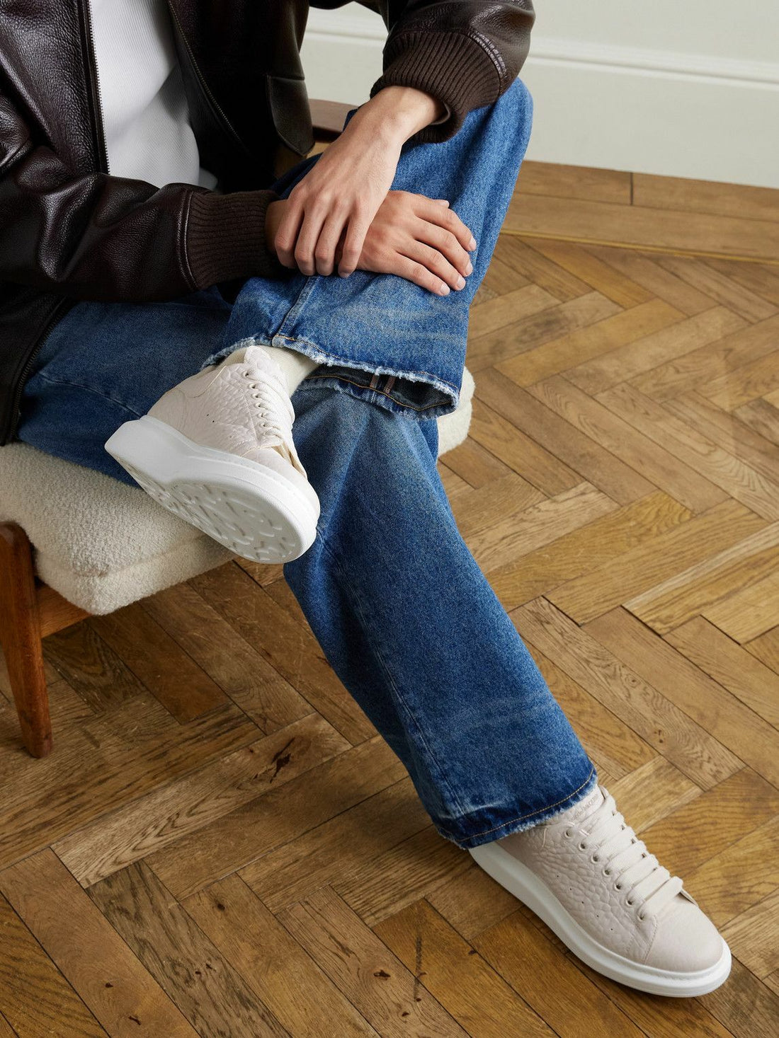 McQueen - Exaggerated-Sole Textured-Leather Sneakers - Neutrals