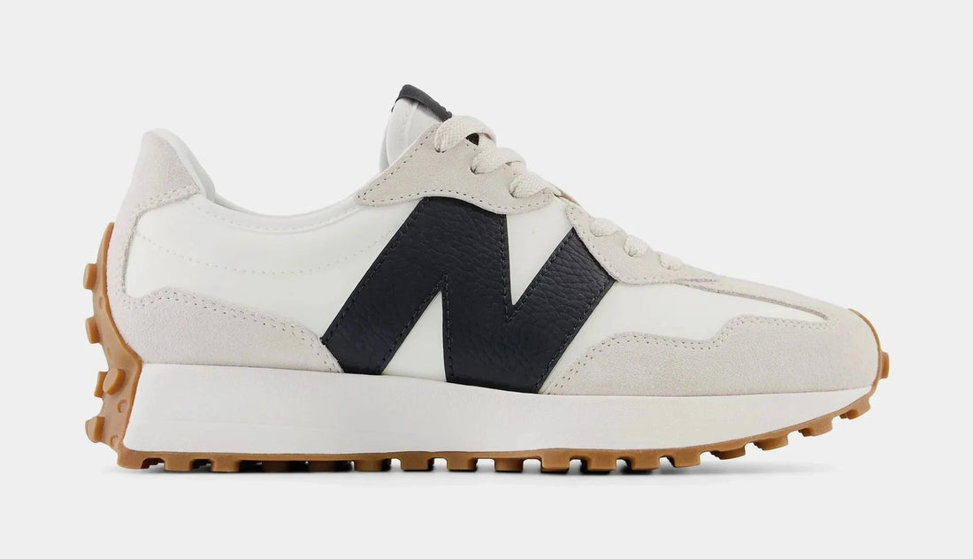 New Balance 327 Moonbeam Black