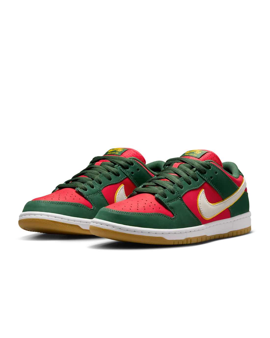 Nike SB Dunk Low. Fir and Fire Red